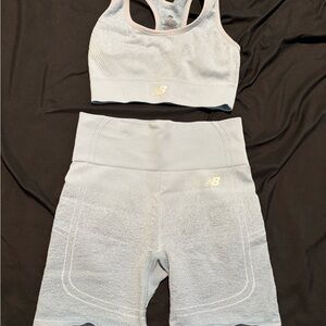 New Balance Light Blue Women's Seamless High-Waist Bike Shorts & Sports Bra Set